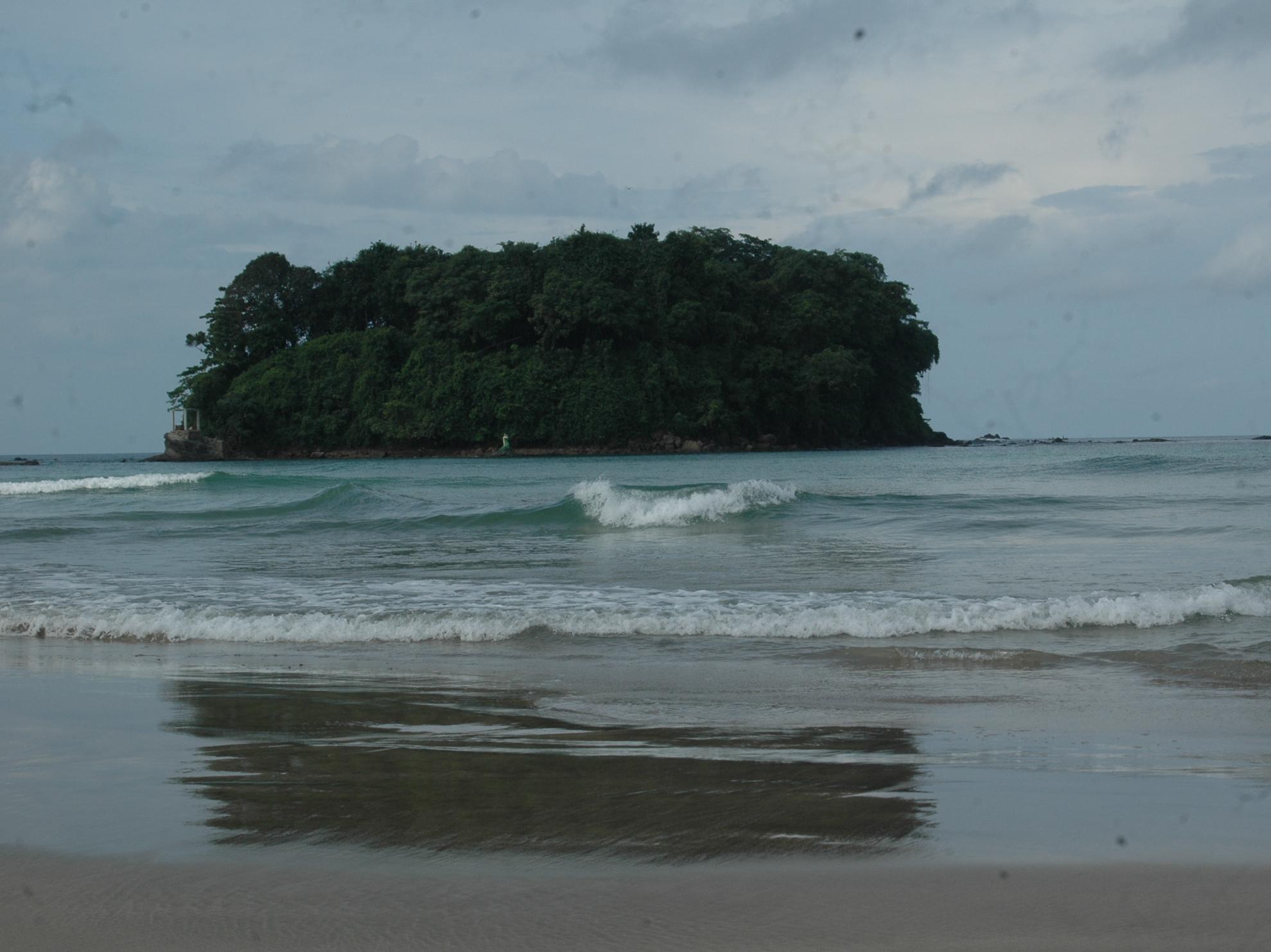 Hotel Lux Ngwesaung Esterno foto