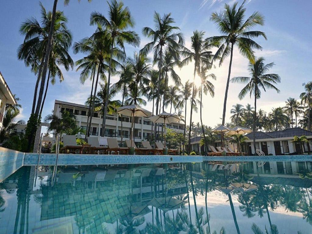 Hotel Lux Ngwesaung Esterno foto